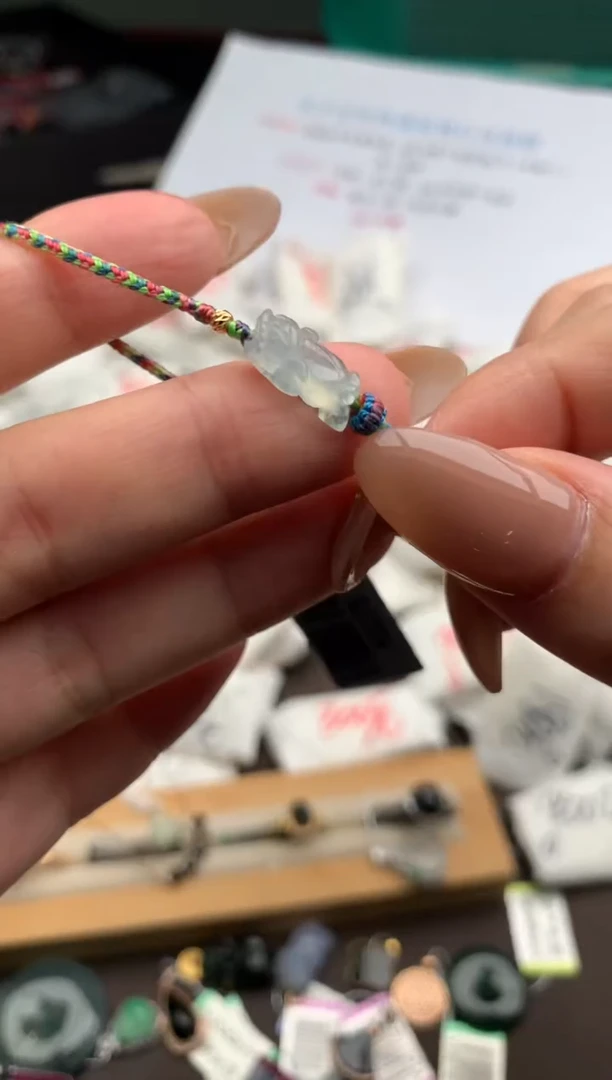 【闪购商品】翡翠手绳未镶嵌一