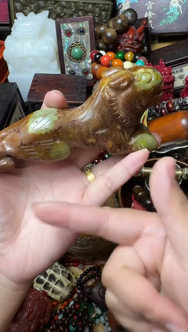 未镶嵌和田玉（翠青玉）摆件主播推荐：一物一拍，讲解为准！