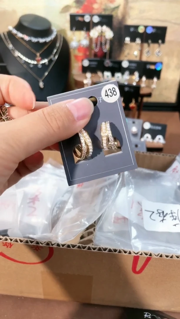 铜合金925银锆石萱428