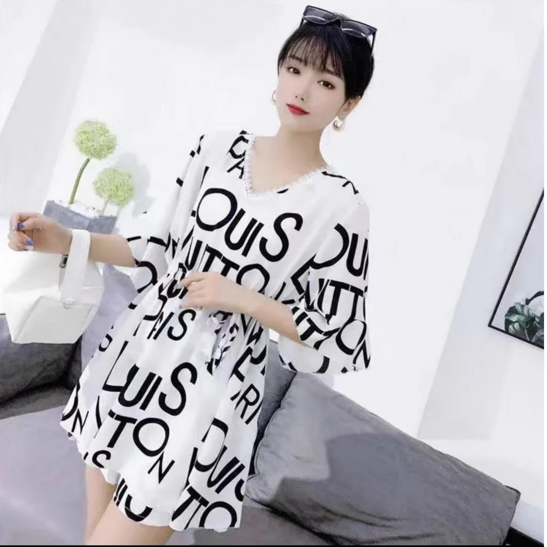 7978-（白字母）雪纺两件套