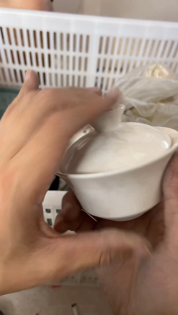 无运费险有瑕疵的摄影的产品有使用过的痕迹有点脏介意勿拍
