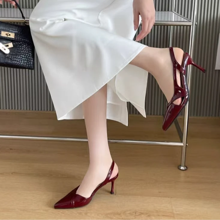 H207  新款法式气质百搭时尚细跟包头凉鞋