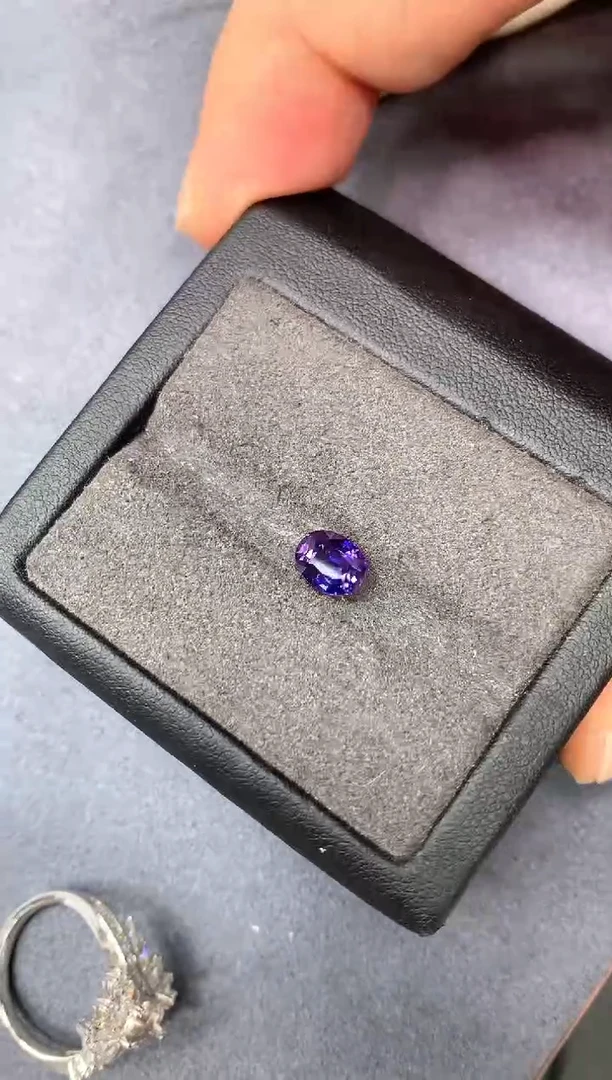 裸石蓝宝石1.5ct 9