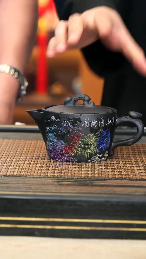 LJY69《山水壶浚》宝石黑料