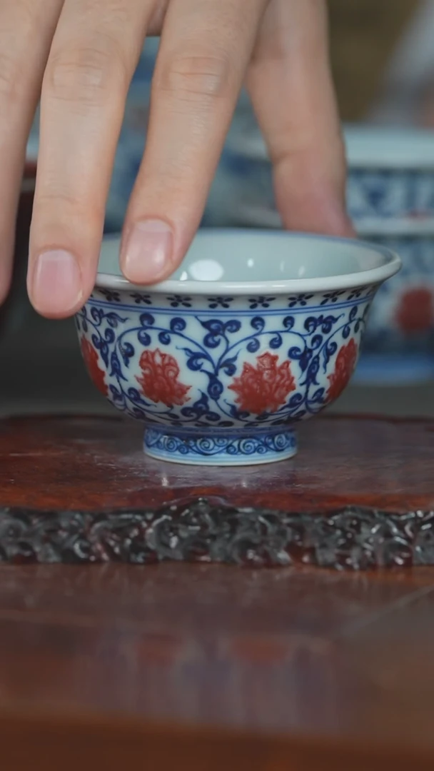 润翠堂釉里红小压手杯007