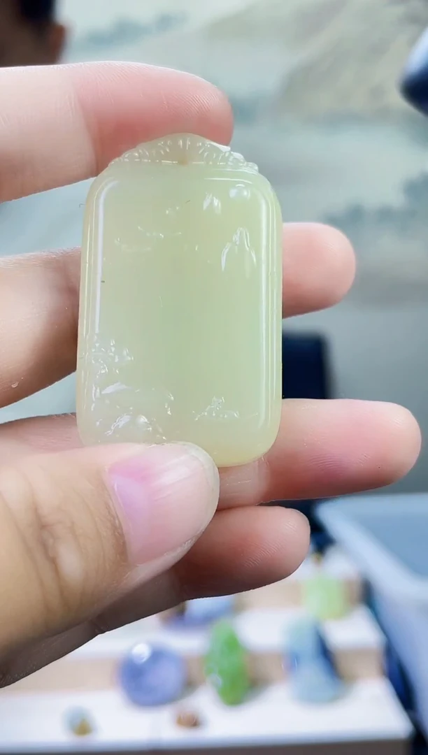 颈饰未镶嵌和田玉1
