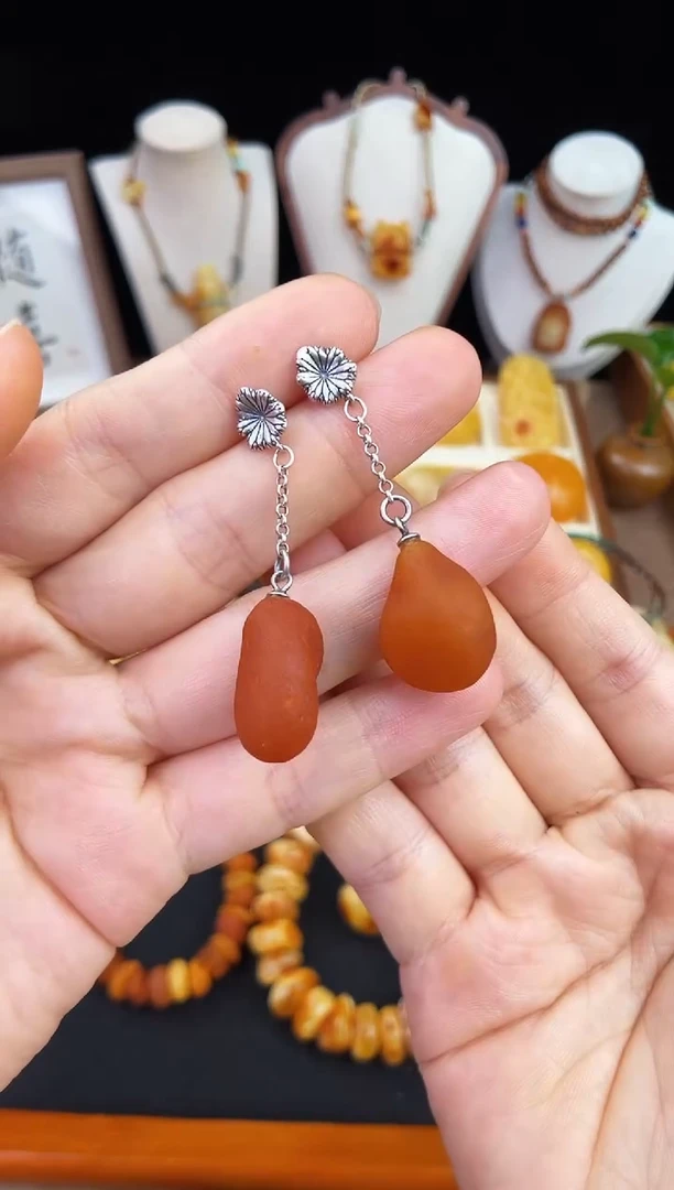 琥珀未镶嵌珠宝奇石柒月
