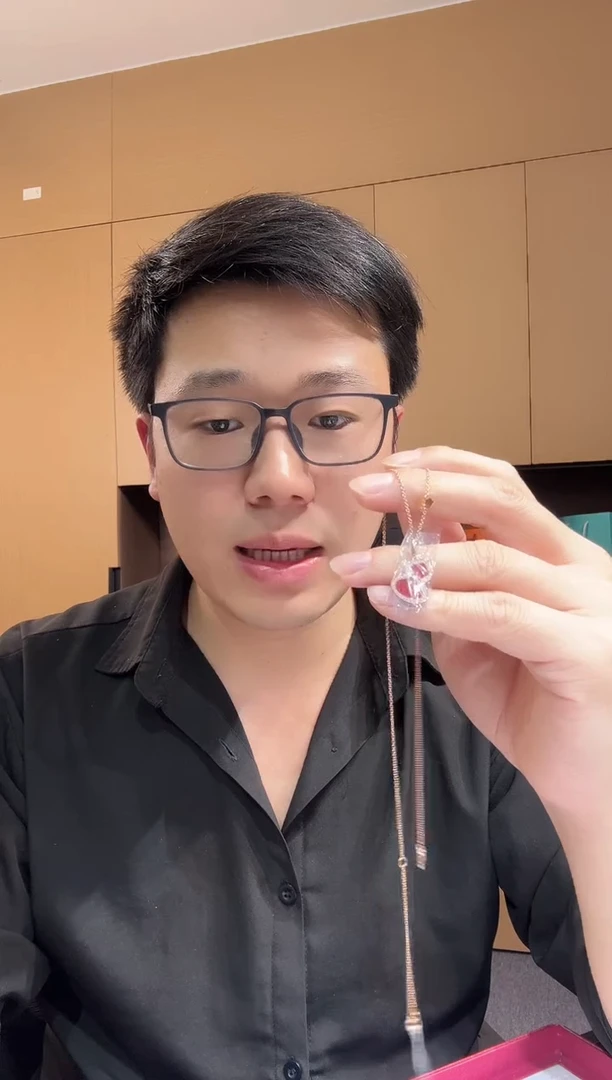 【闪购商品】钻石套链18K金镶嵌大号葫芦套链GHJ