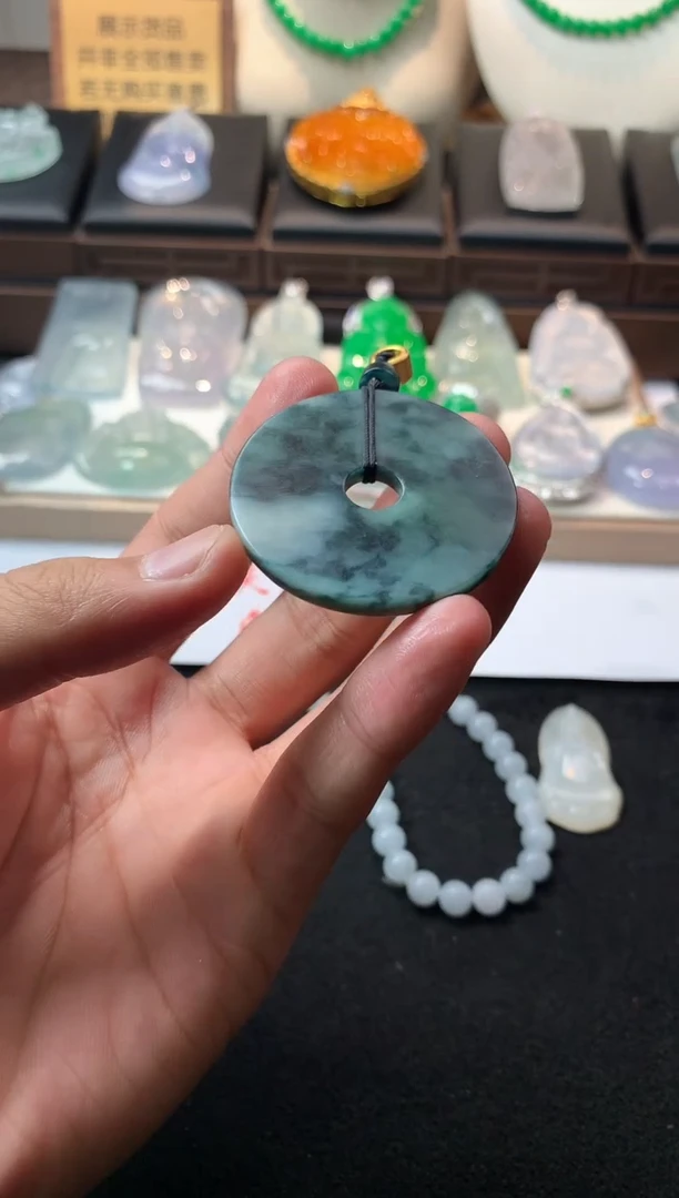 未镶嵌定制翡翠格**帝 4063毛货不退不换
