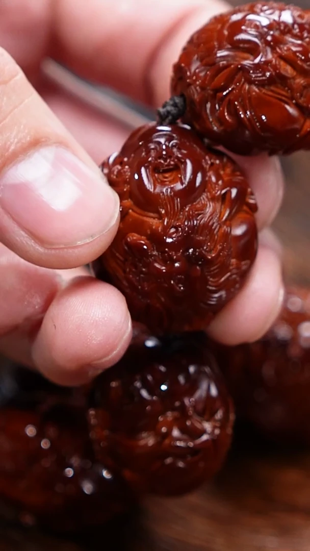 吊坠橄榄核龙财神回血52号