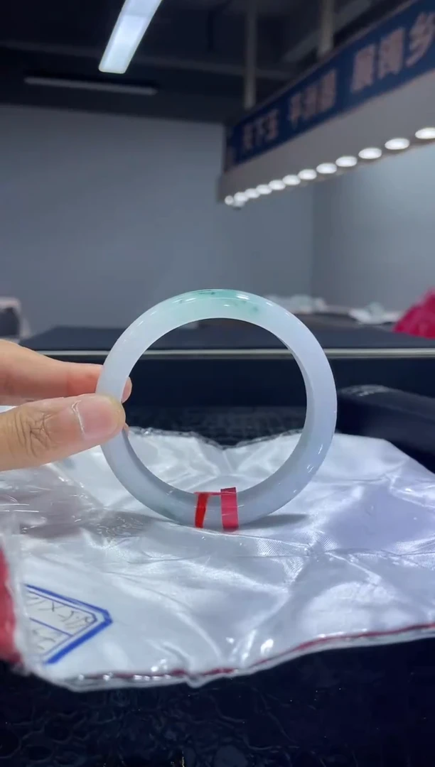 未镶嵌手镯翡翠5 6061