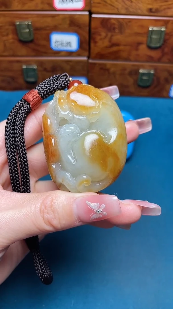 【闪购商品】和田玉把件未镶嵌和田玉