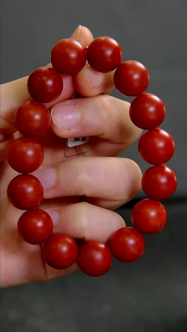 南红玛瑙手串未镶嵌010ZB0531产品一个