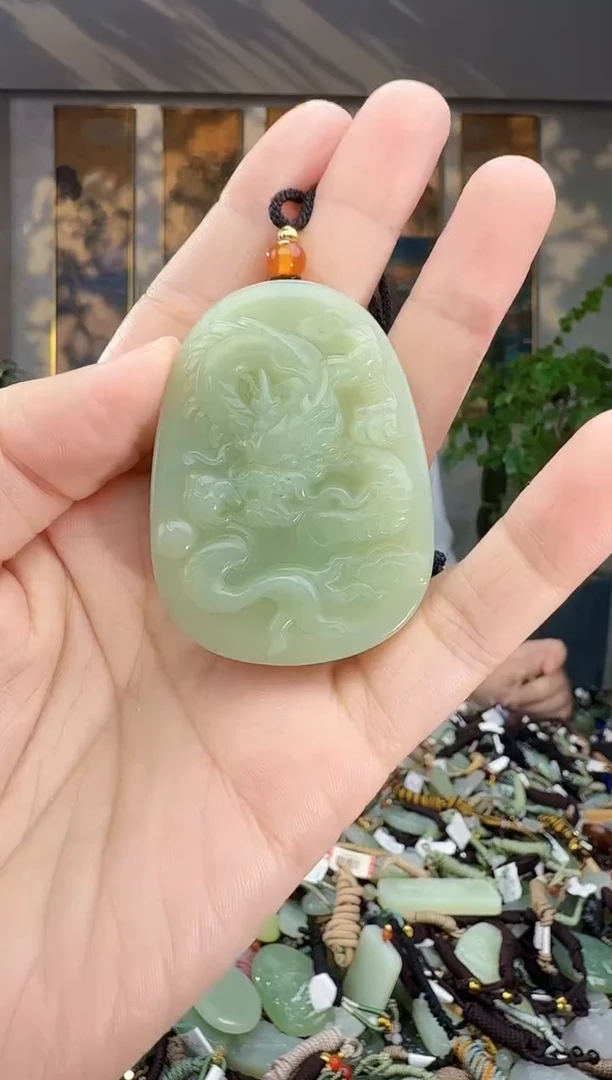 未镶嵌和田玉挂件拍一发一