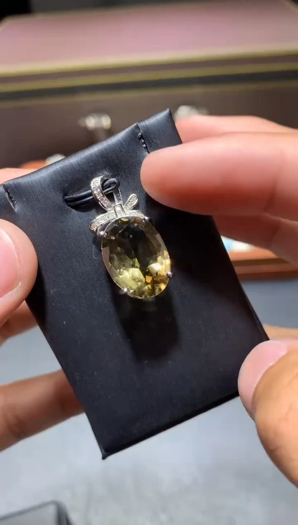 未镶嵌颈饰水晶R70【多样性发其一】