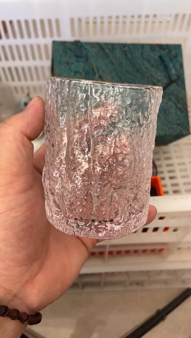 杯无运费险有瑕疵的摄影的产品有使用过的痕迹有点脏介意勿拍