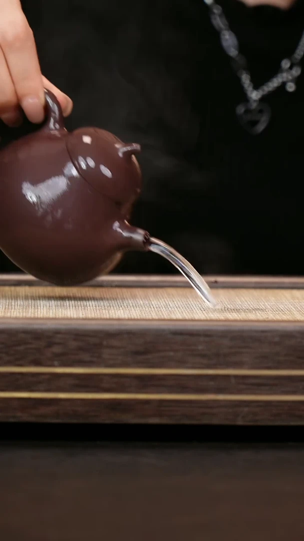 茶壶紫砂深井紫泥   茄瓜壶