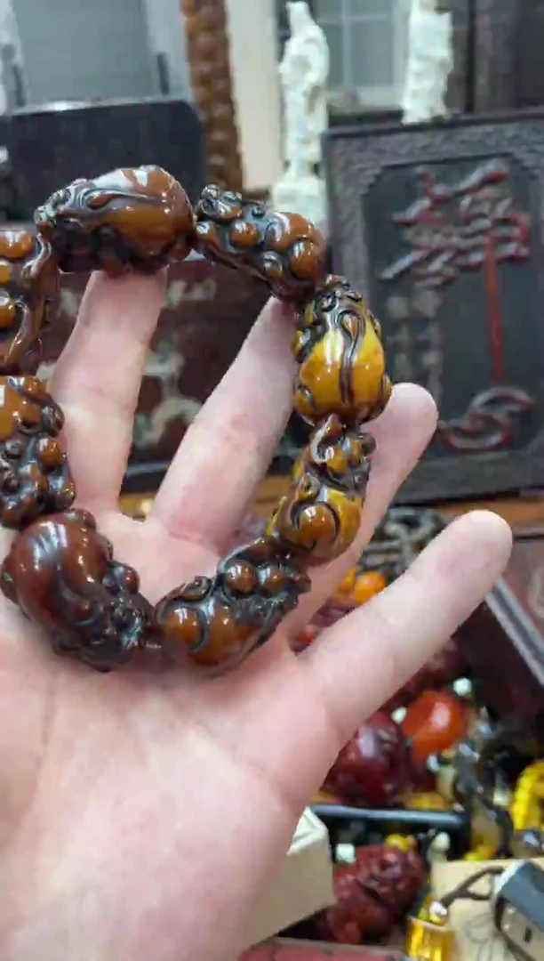 【闪购商品】蜜蜡手串未镶嵌蜜蜡手串貔貅造型带礼盒