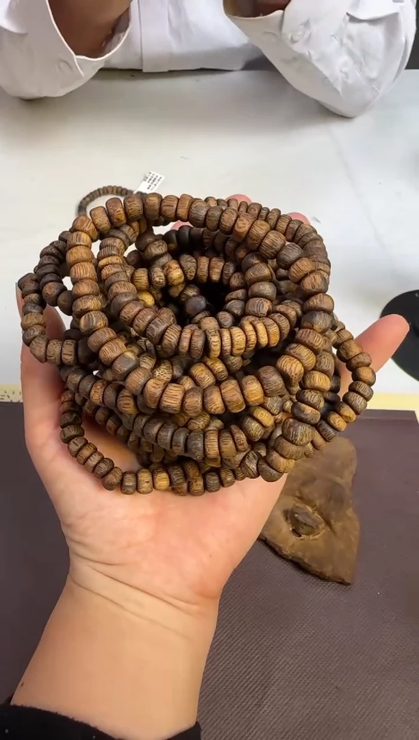 手串沉香沉水浮海南老白棋虫漏随型单圈多样性发1