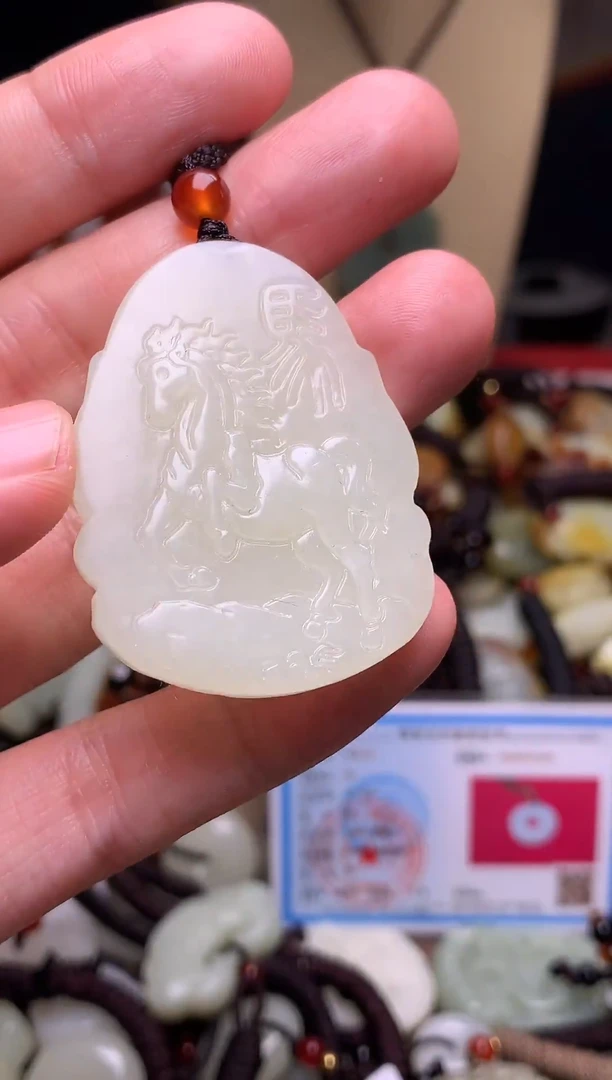 颈饰未镶嵌和田玉新疆料青海料清水和田玉吊坠