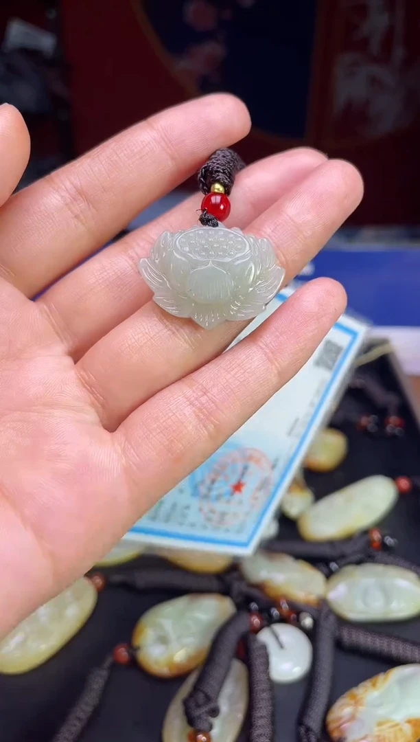 颈饰未镶嵌和田玉123