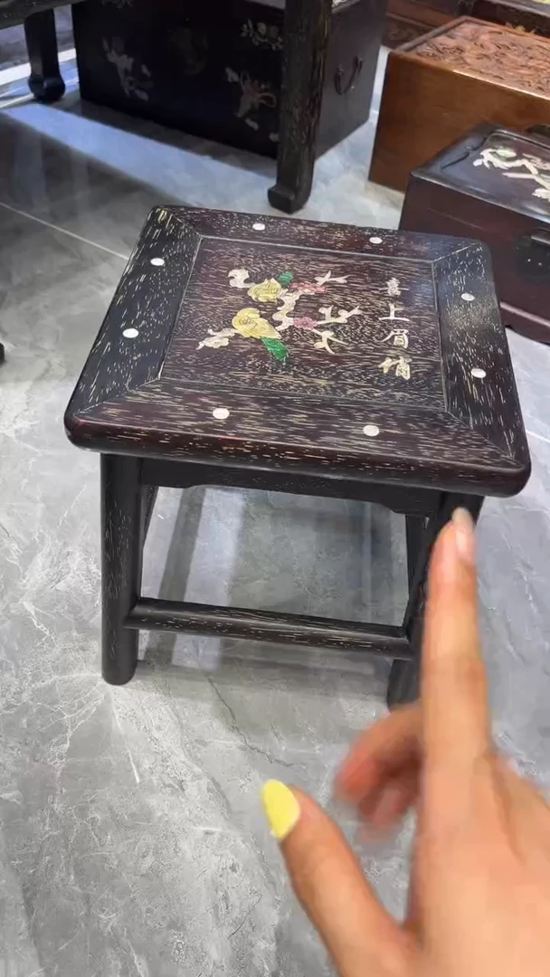 木喜上眉梢螺钿富贵凳