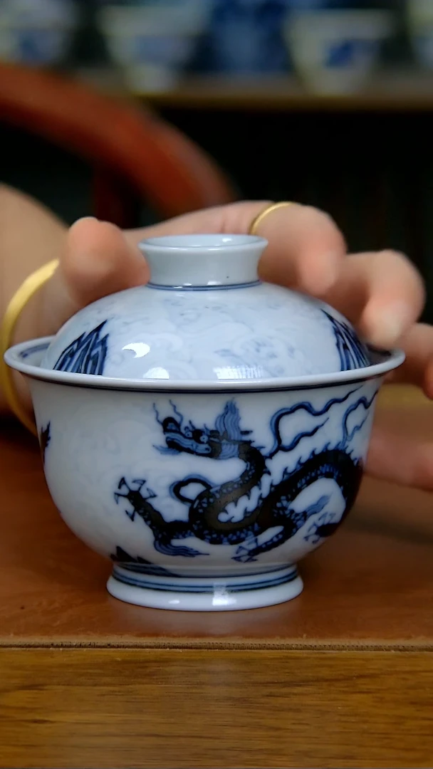 陶瓷仿明淡海水双龙两才盖碗（柴窑）