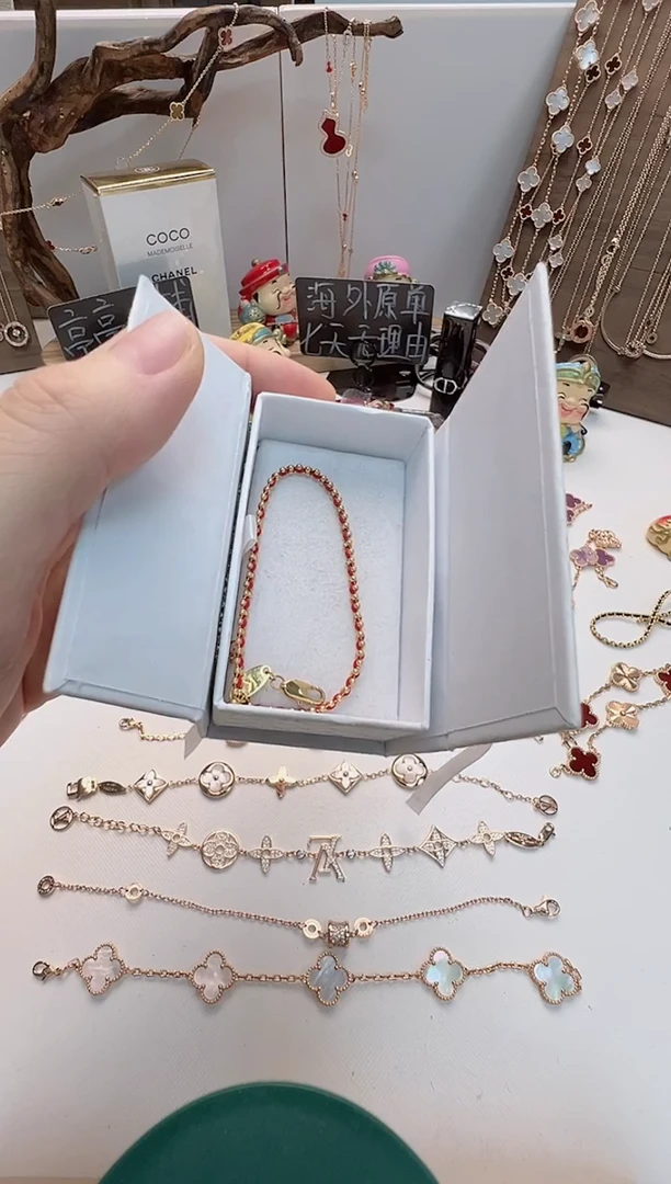 华禄甄选阁亭亭总铺