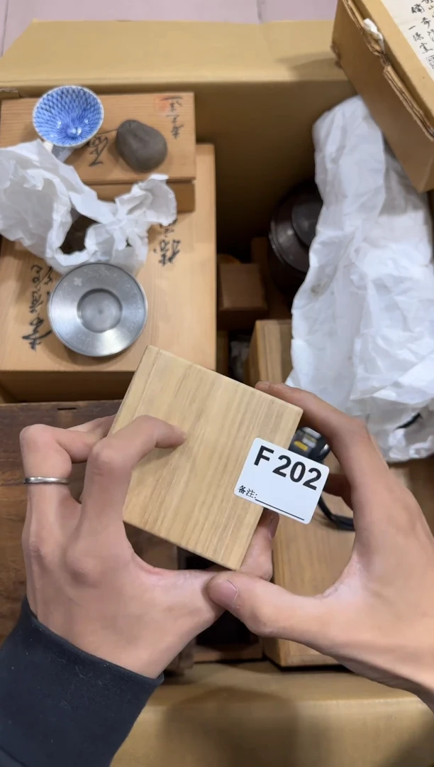 瓷片w****7202中古商品，谨慎购买