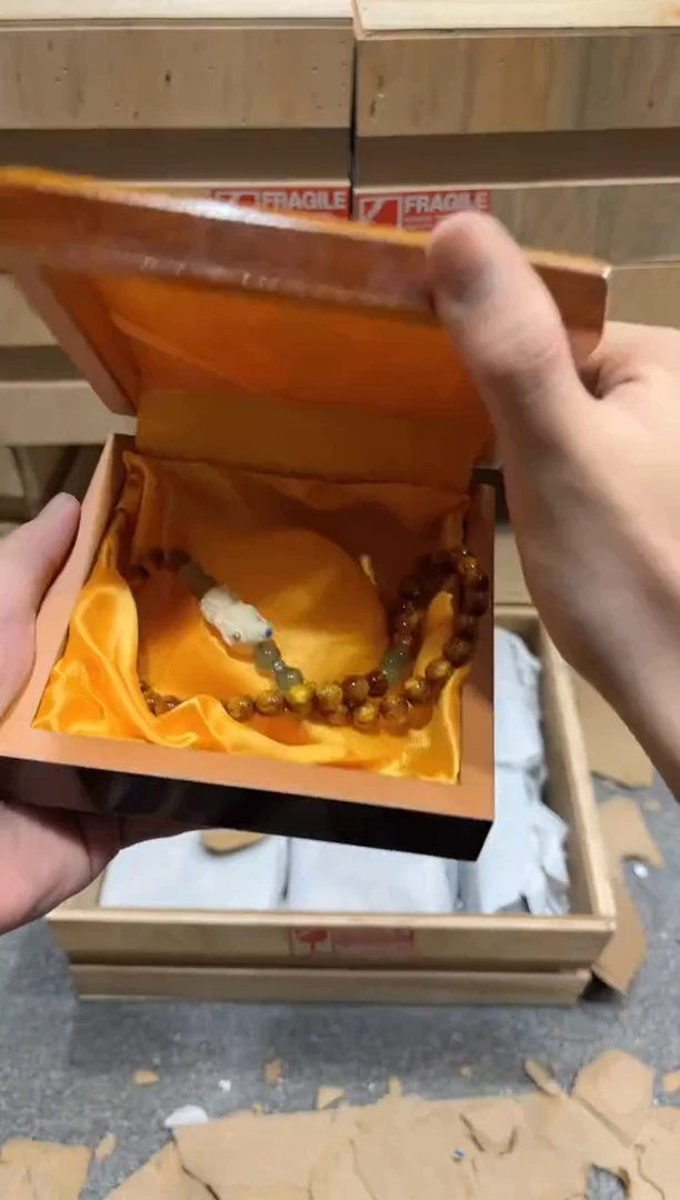 陈氏文玩云仓木制类手串无礼盒