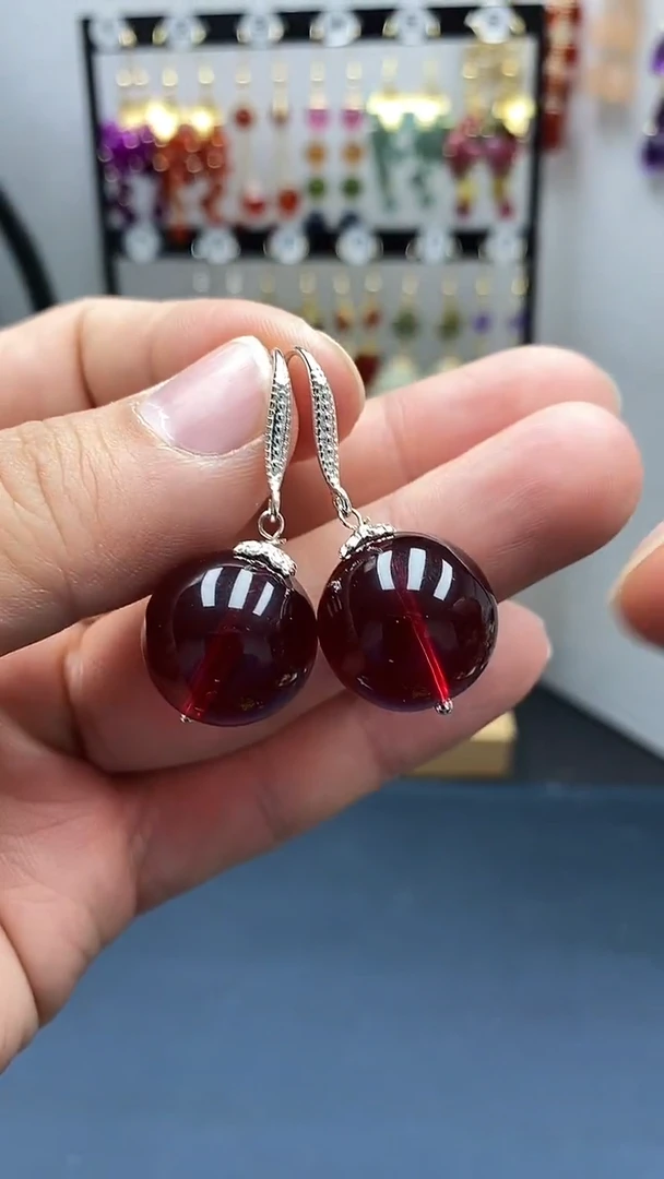 【闪购商品】血珀耳饰银S925镶嵌尺寸18mmW2