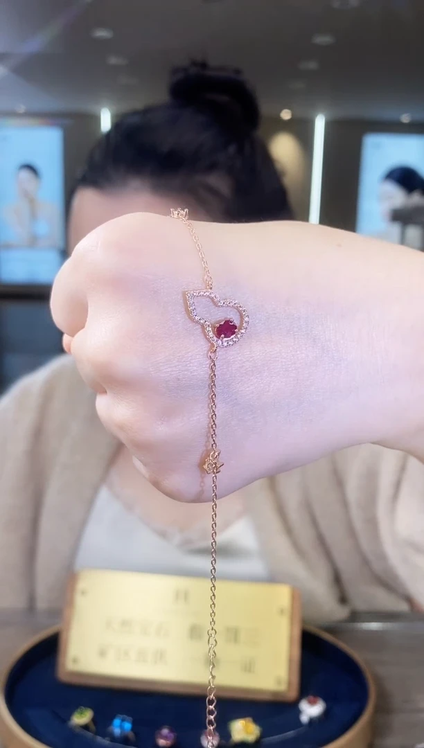 【闪购商品】红宝石手链银S925镶嵌09