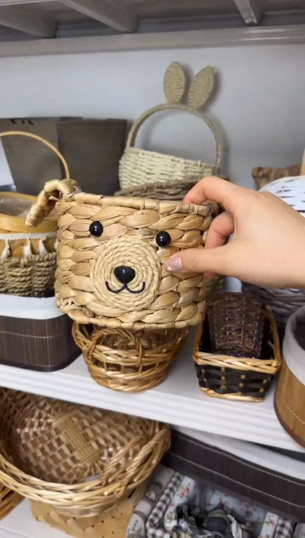 乖*?微瑕捡漏小狗外观葫芦草小筐