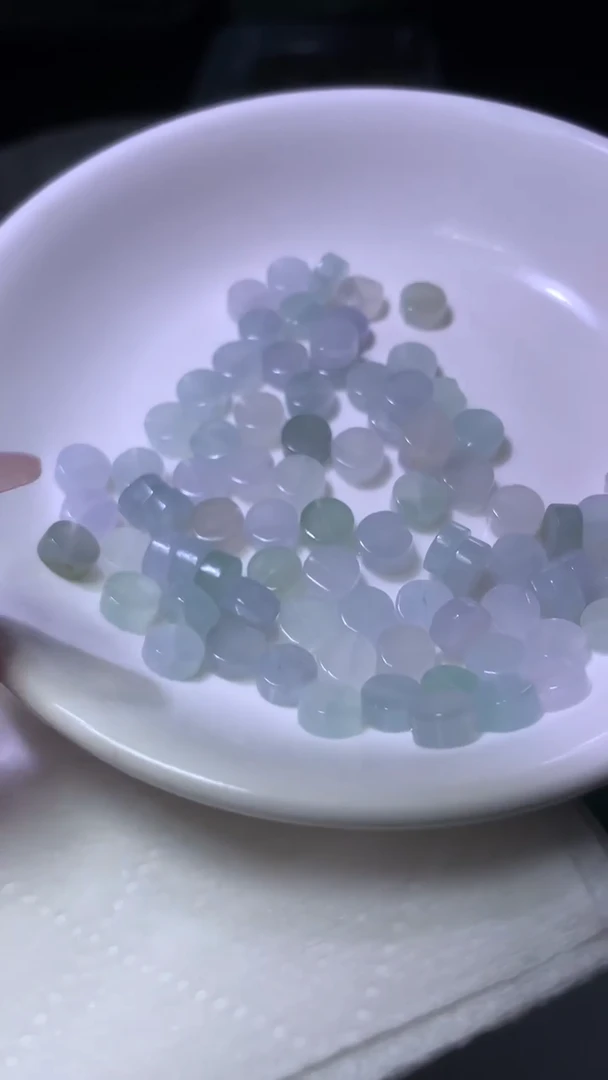 定制翡翠未镶嵌MXX024313