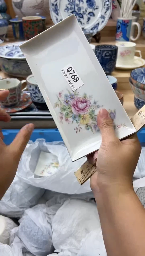 【闪购商品】瓷片768qqqqqqqqqqqq