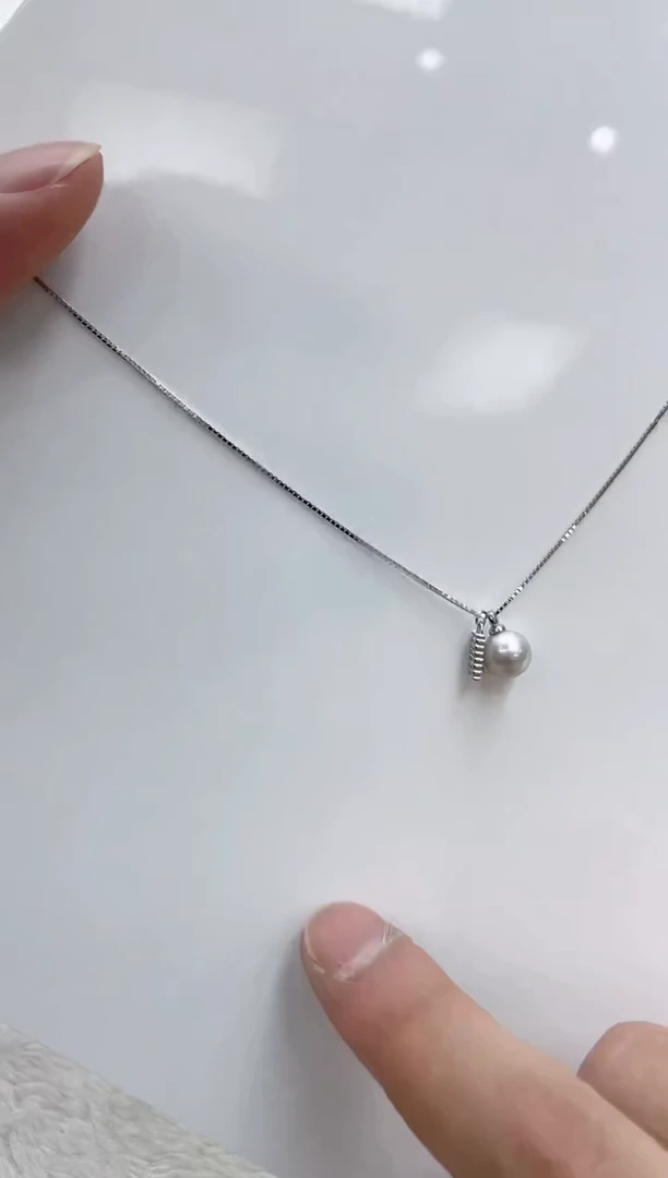 【闪购商品】海水珍珠颈饰银S925镶嵌海水珍珠项链