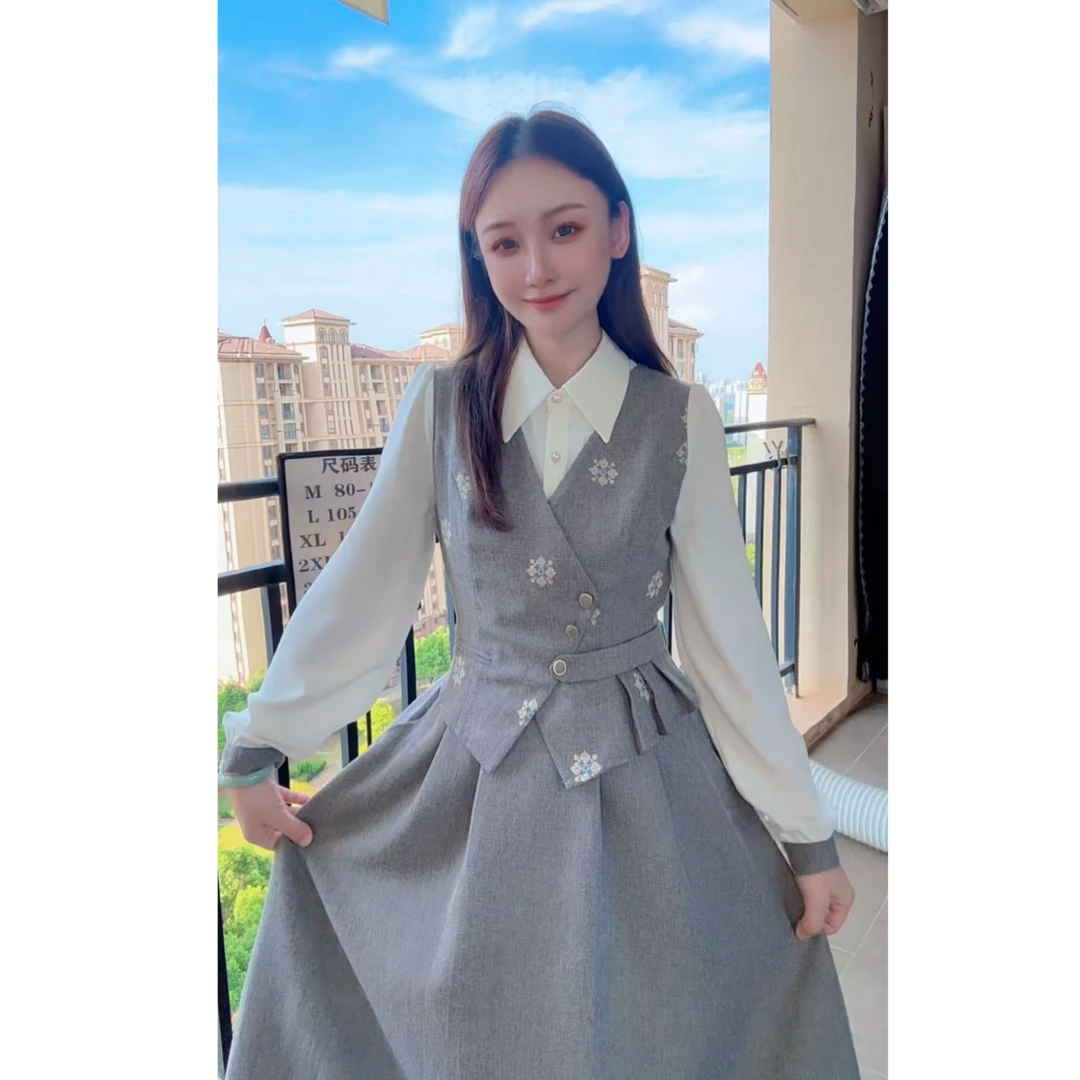 高级气质清晰甜美奢华超仙连衣裙2025秋季新款假俩件裙子Q769123