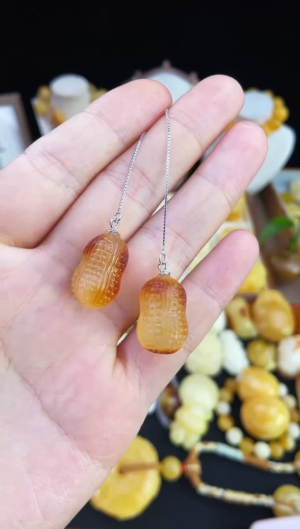 琥珀未镶嵌珠宝奇石柒月