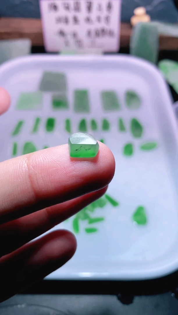 未镶嵌定制翡翠南***心订制链接