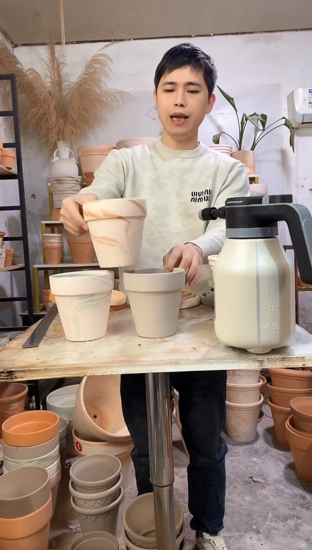 13*13陶盆3色组合 3盆无托