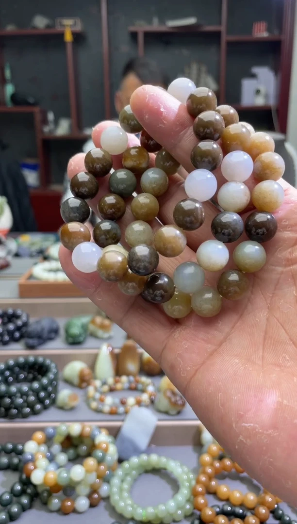 未镶嵌手串和田玉卡12