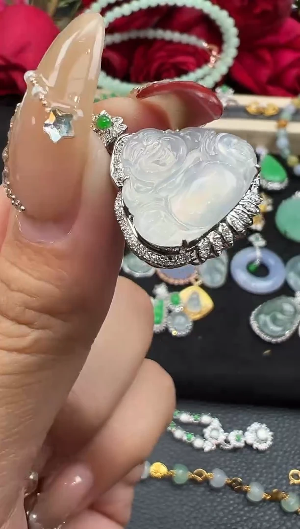 【闪购商品】翡翠吊坠(不含链)18K金镶嵌吊坠勿拍