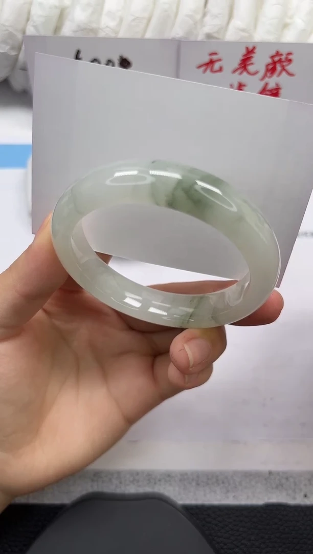未镶嵌手镯石英岩玉25-54/55