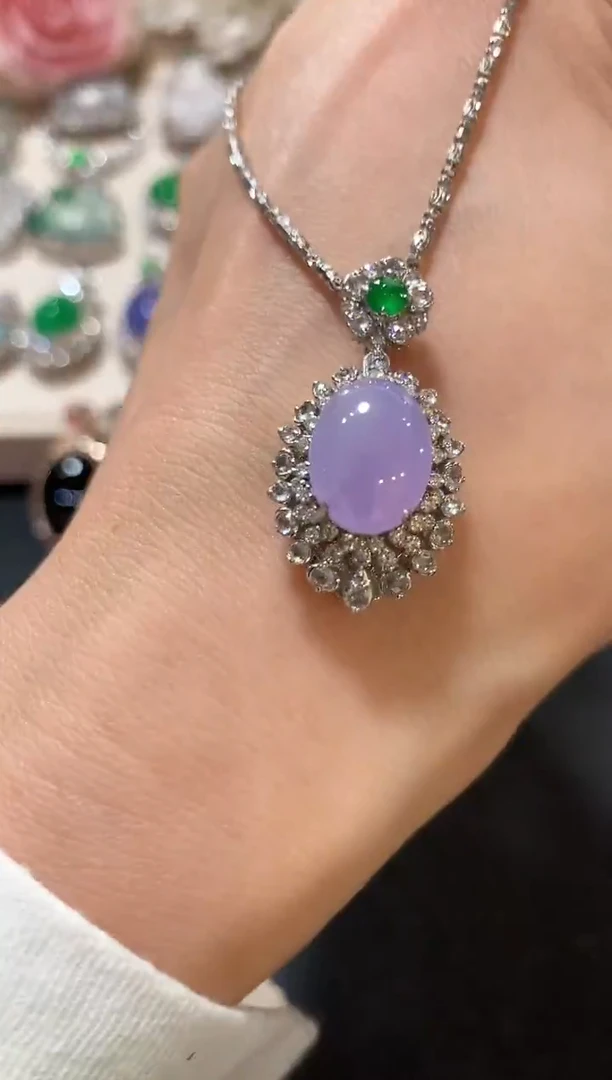 吊坠(不含链)18K金镶嵌翡翠n21 紫色有色差