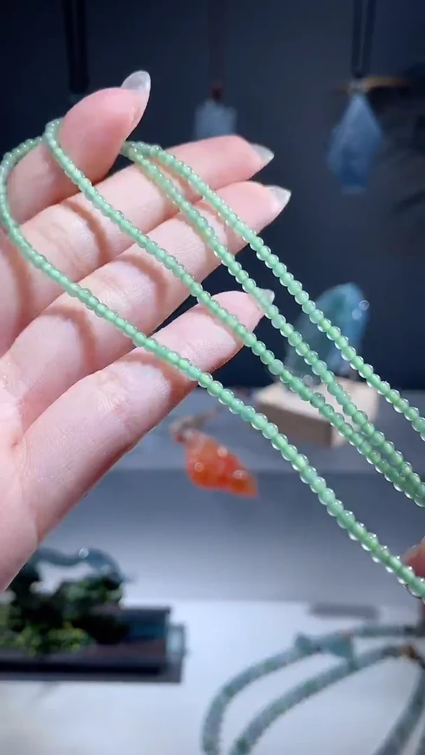 颈饰未镶嵌翡翠珠链
