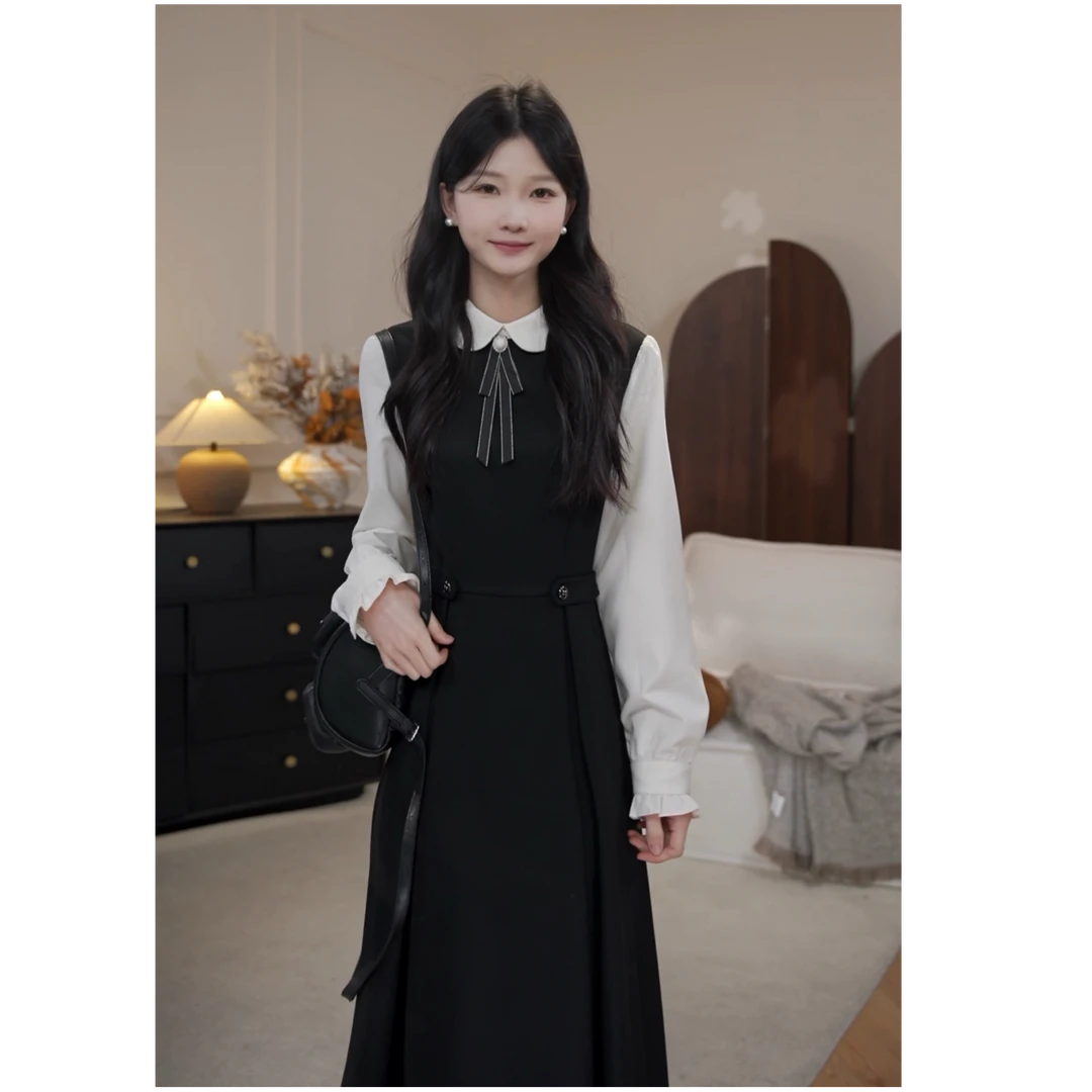 鹿向南「曼乐之城」法式气质设计感女秋季新款假两件撞色连衣裙