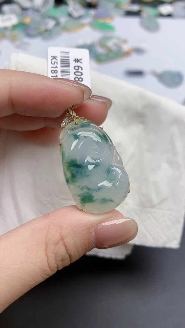 【闪购商品】翡翠颈饰18K金镶嵌天然缅甸翡翠A货