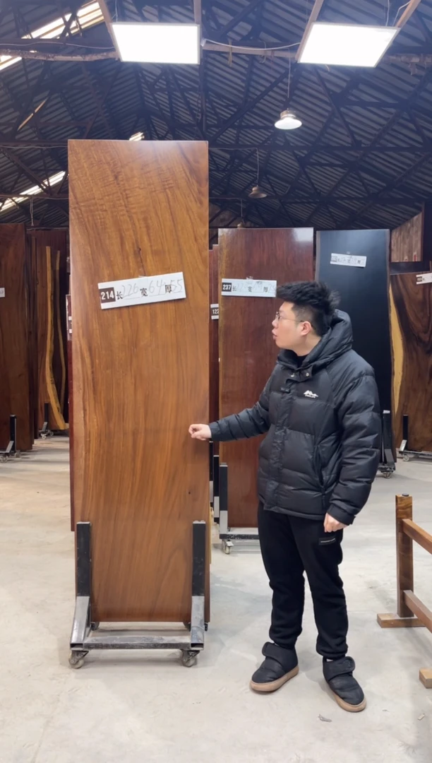 【闪购商品】214号226*64*5.5南美胡桃木实木大板桌