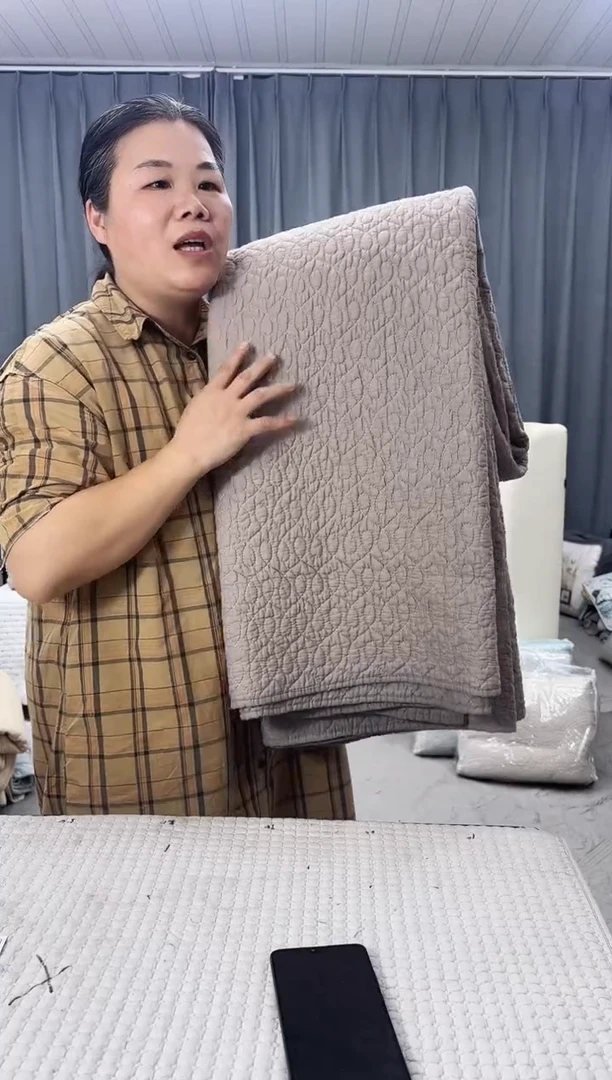 棉1.8*2.0浅卡其圈圈