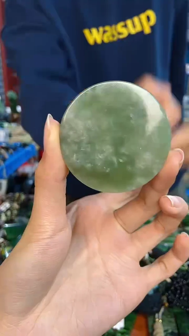 未镶嵌和田玉挂件1